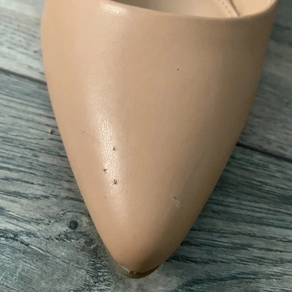 Old Navy Beige Heels - Picture 3 of 3